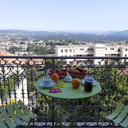グラース Les Palmiers Bed & Breakfast エクステリア 写真
